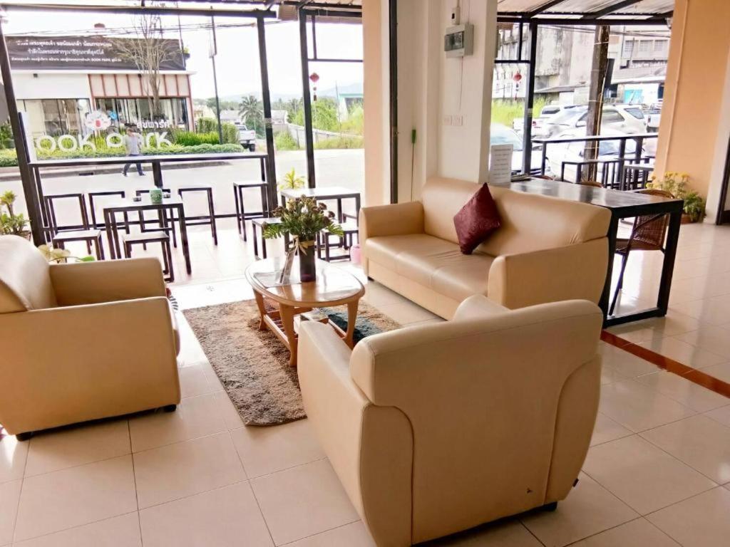 Rueangrat Hotel Ranong Exteriér fotografie