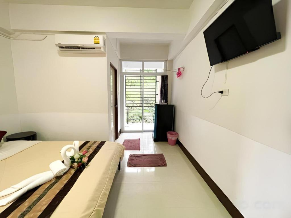 Rueangrat Hotel Ranong Exteriér fotografie